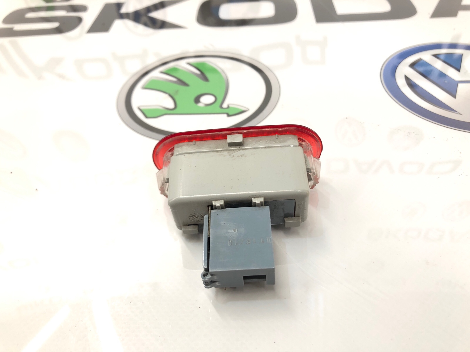 Плафон подсветки карты двери, 500 рублей, Москва