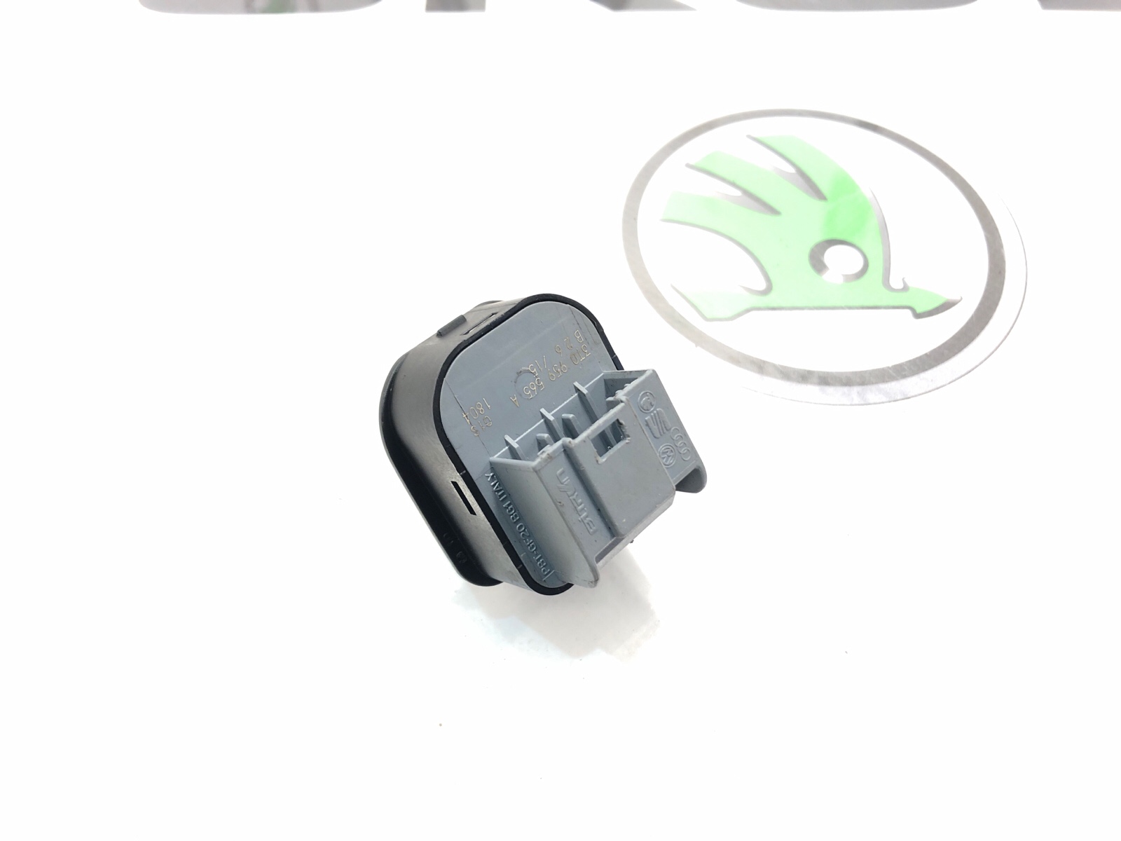 кнопка регулировки зеркал, 1500 рублей, Москва