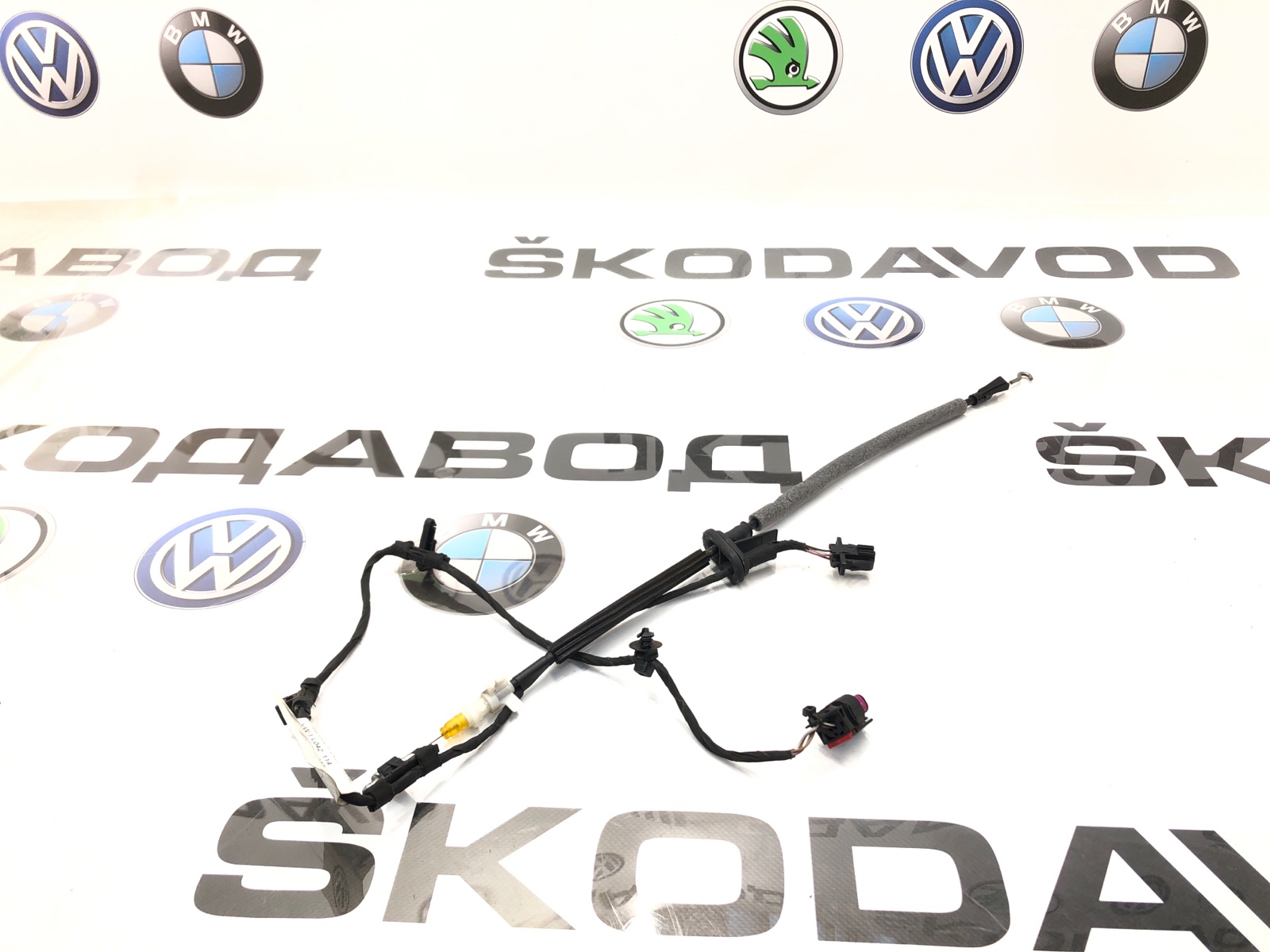 Трос замка двери, 3000 рублей, Москва