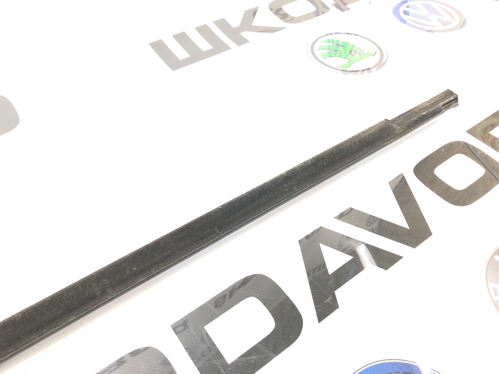 молдинг стекла, 2500 рублей, Москва