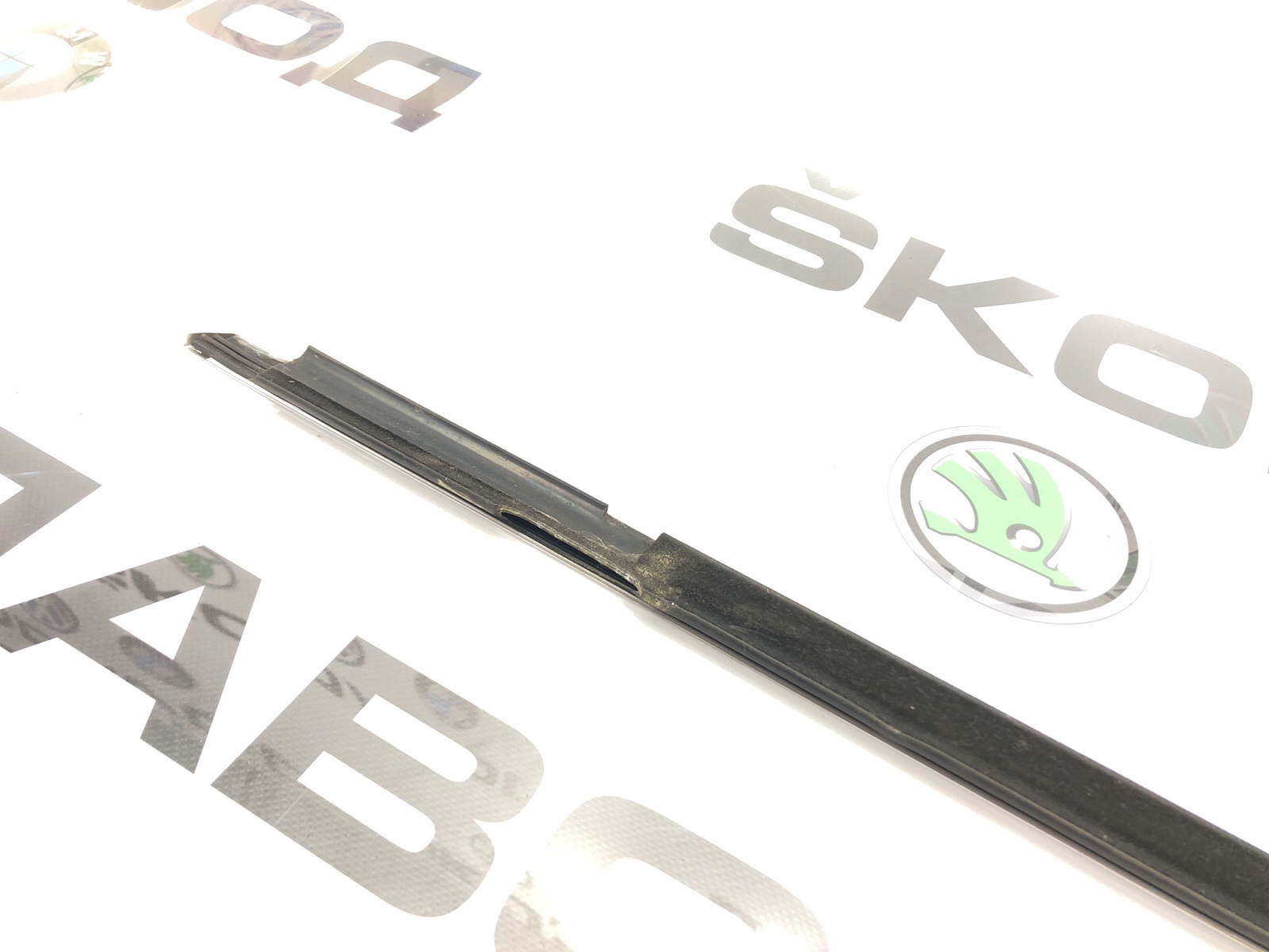 молдинг стекла, 2500 рублей, Москва