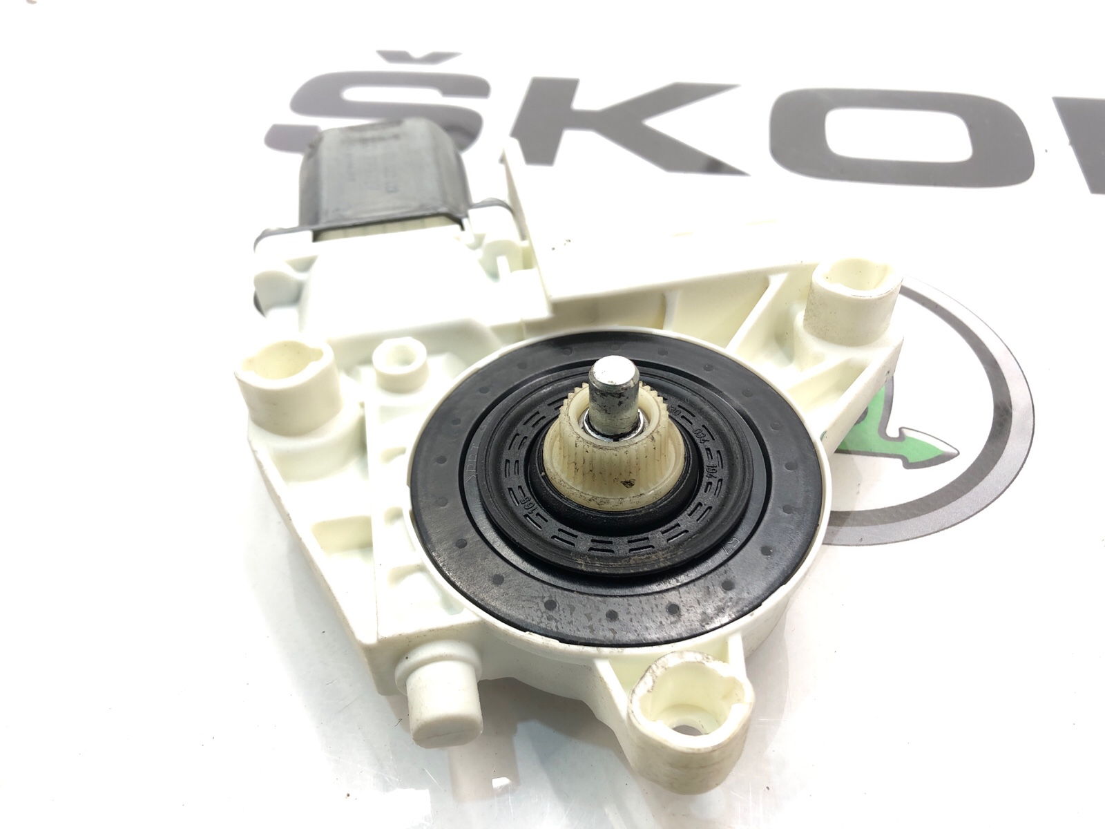 мотор стеклоподъемника, 2000 рублей, Москва