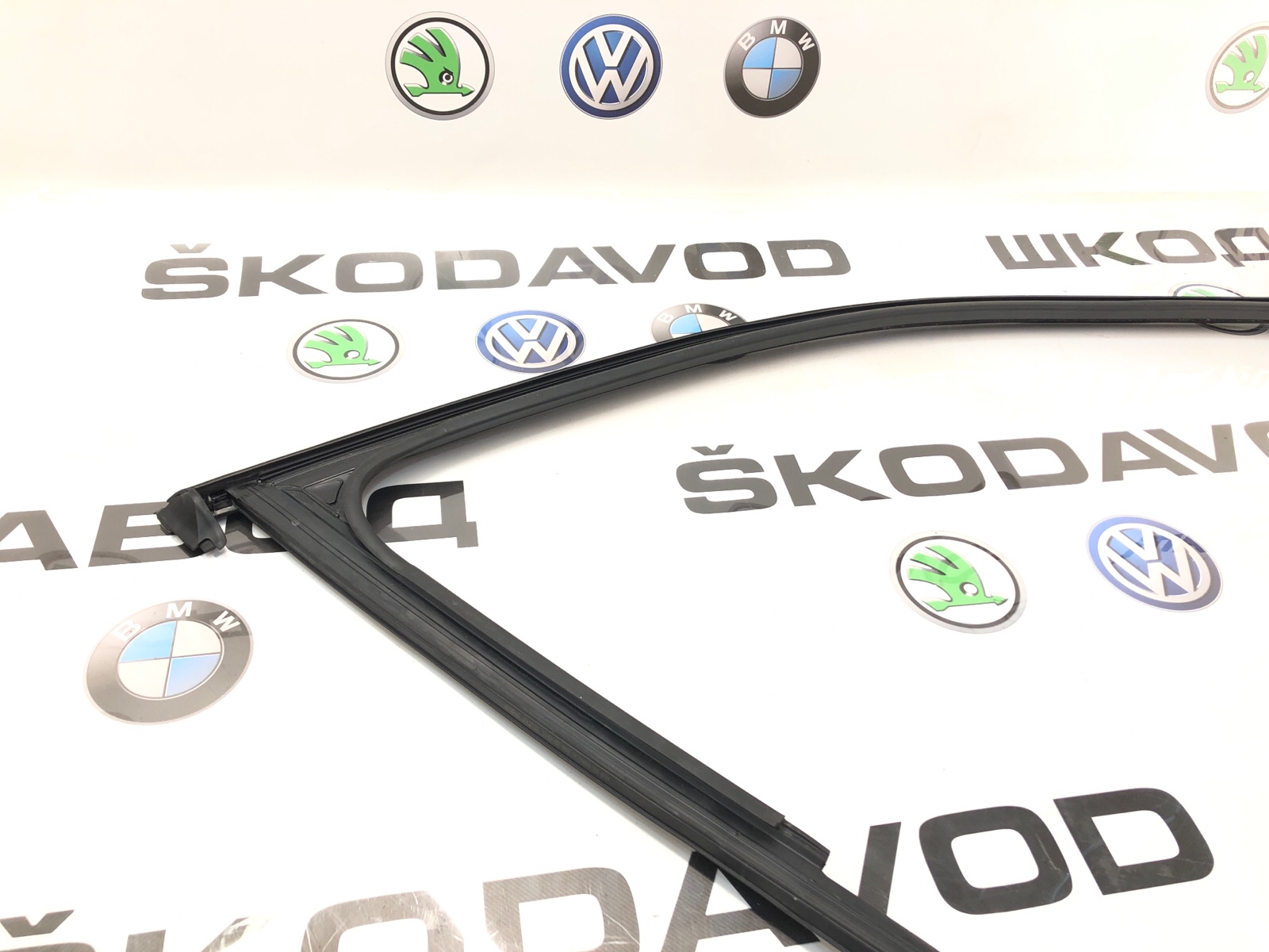 Уплотнитель стекла, 2500 рублей, Москва