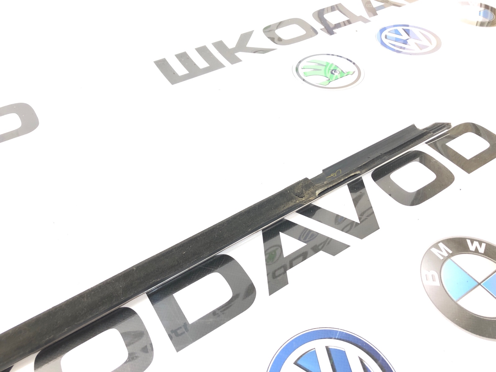 молдинг стекла, 2500 рублей, Москва