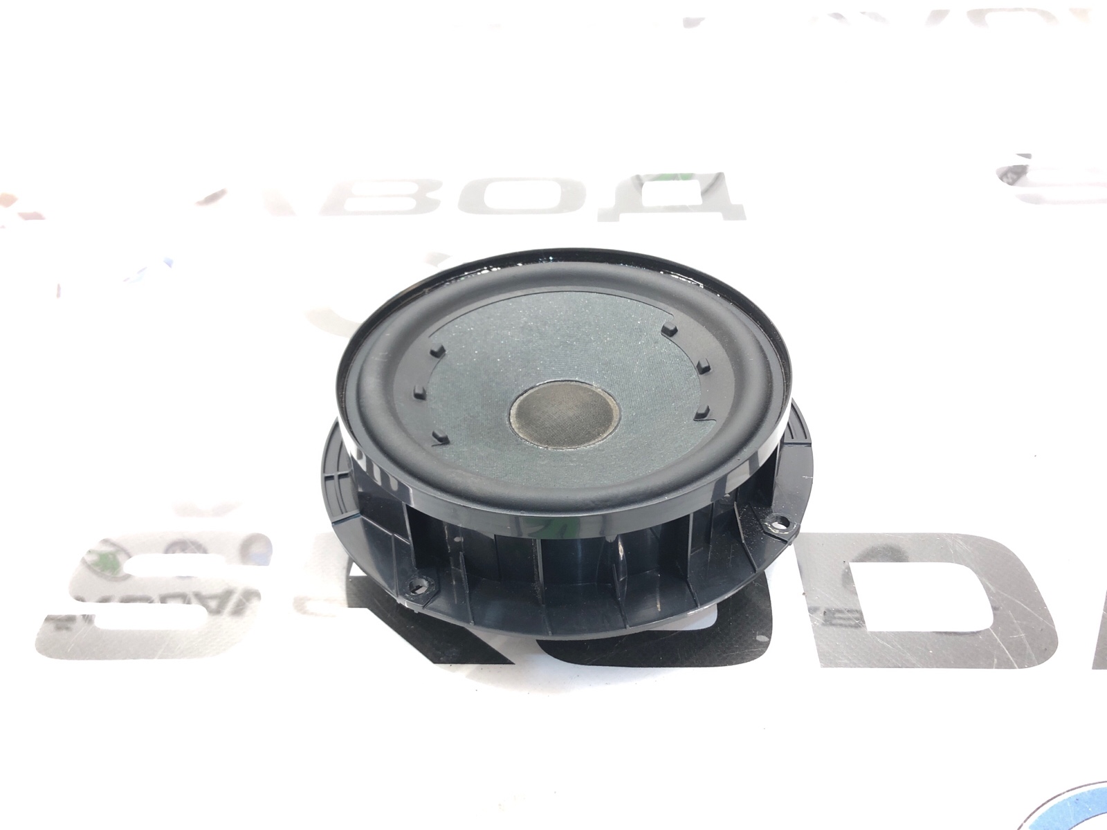 Динамик, 2000 рублей, Москва