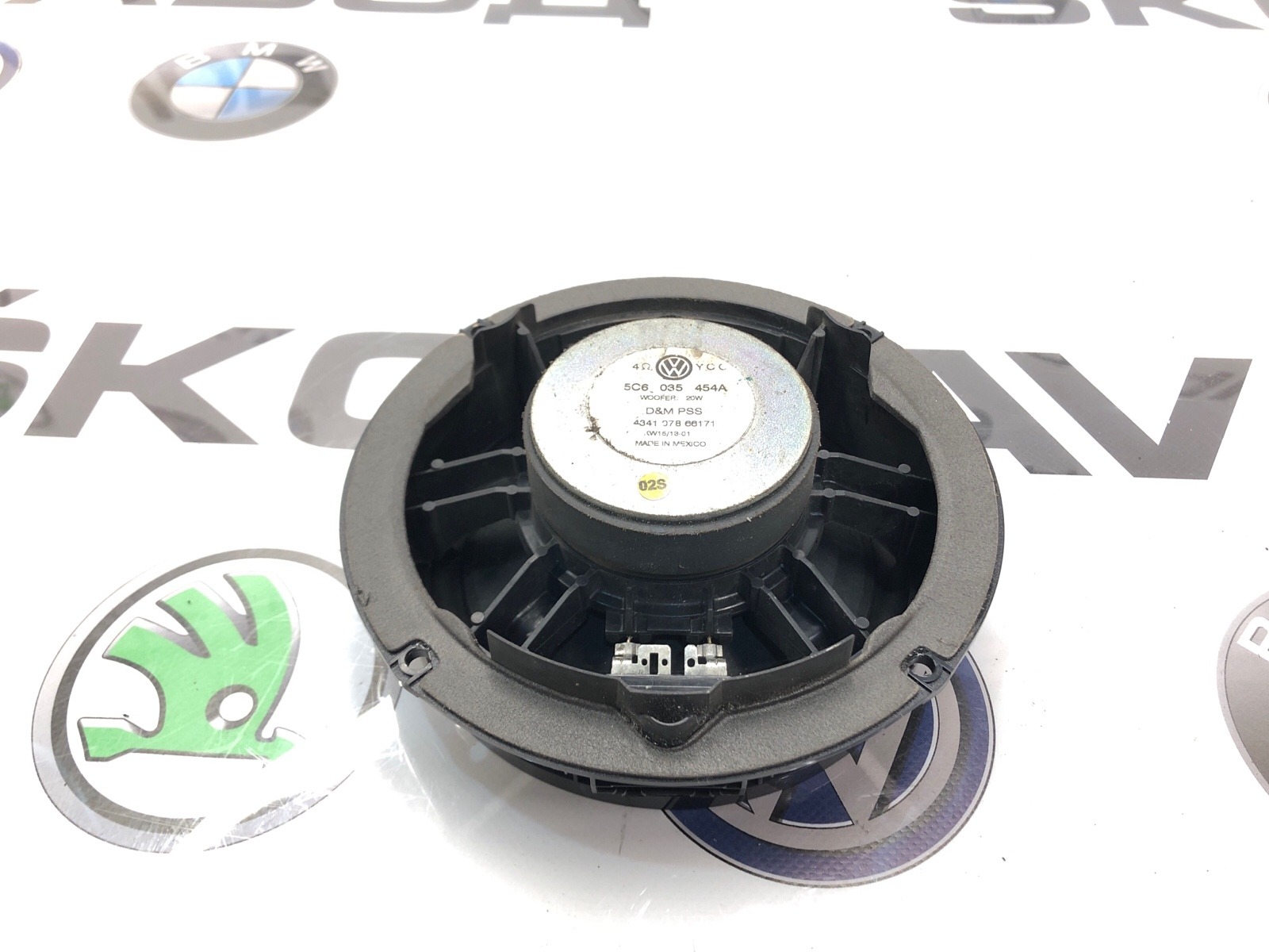 Динамик, 2000 рублей, Москва