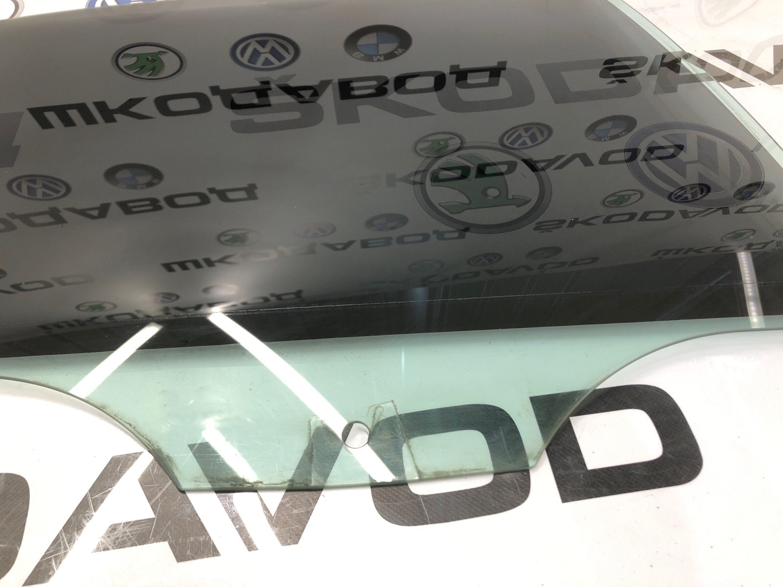 Стекло двери, 1000 рублей, Москва