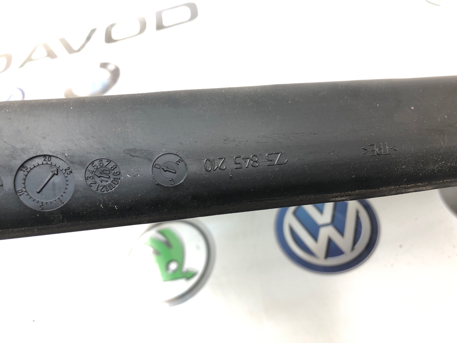 форточка двери, 2500 рублей, Москва