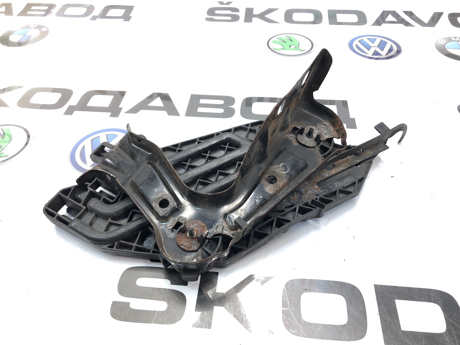 Площадка кронштейн фары, 4000 рублей, Москва