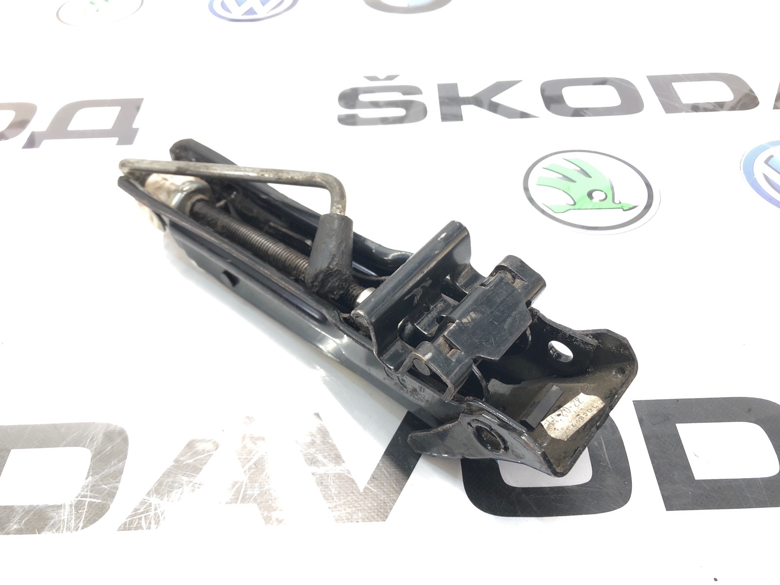 домкрат, 2500 рублей, Москва