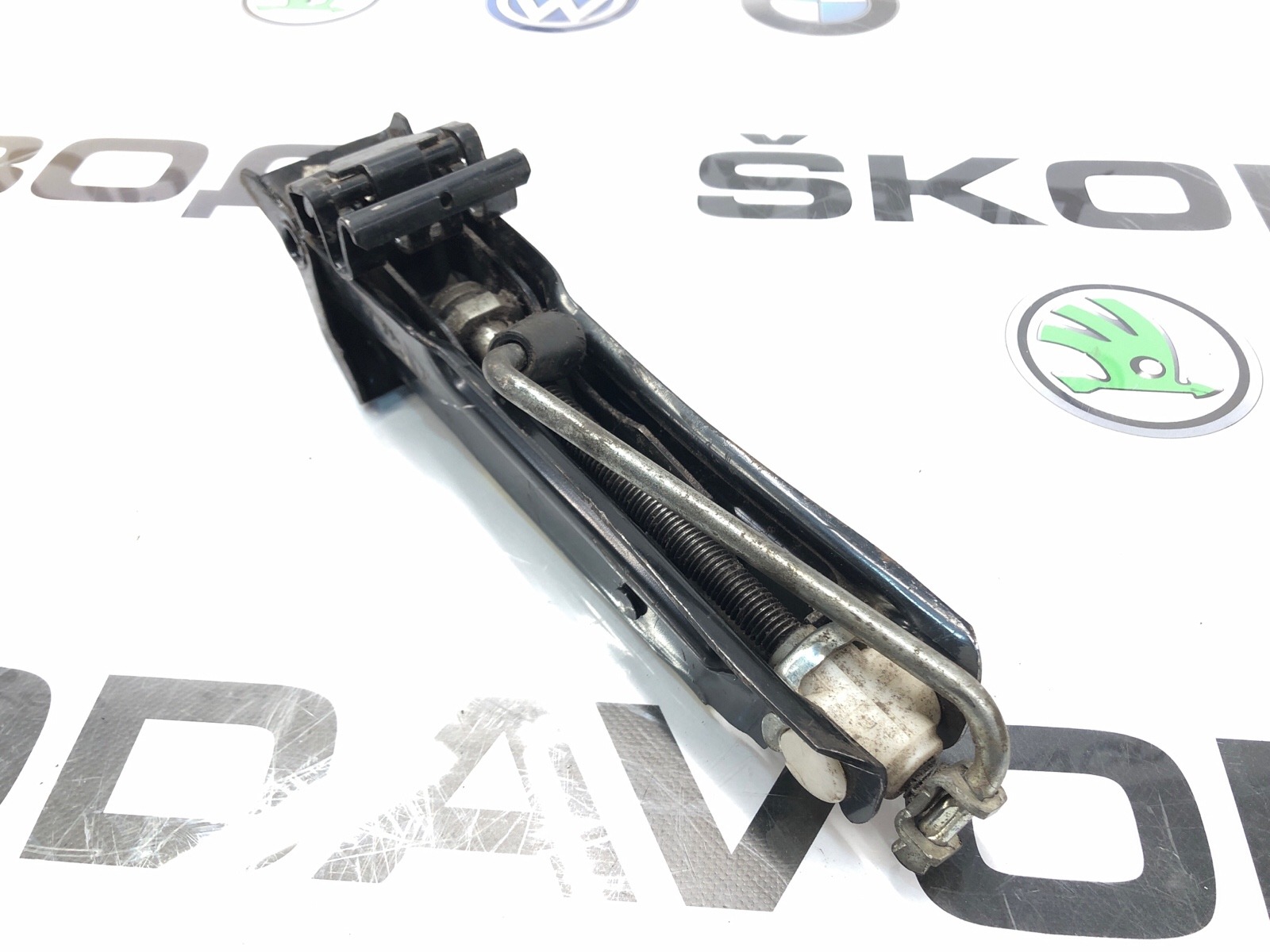 домкрат, 2500 рублей, Москва