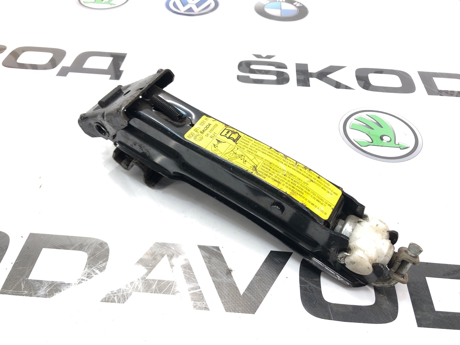 домкрат, 2500 рублей, Москва