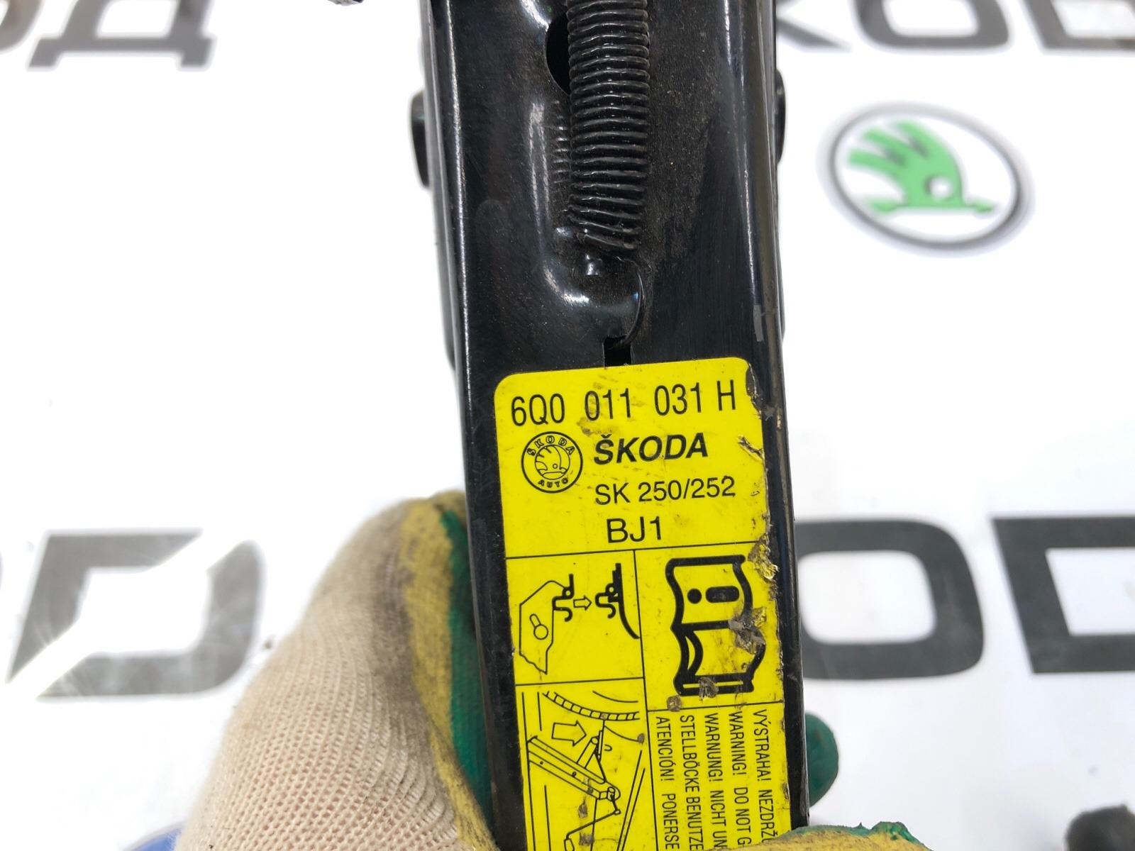 домкрат, 2500 рублей, Москва