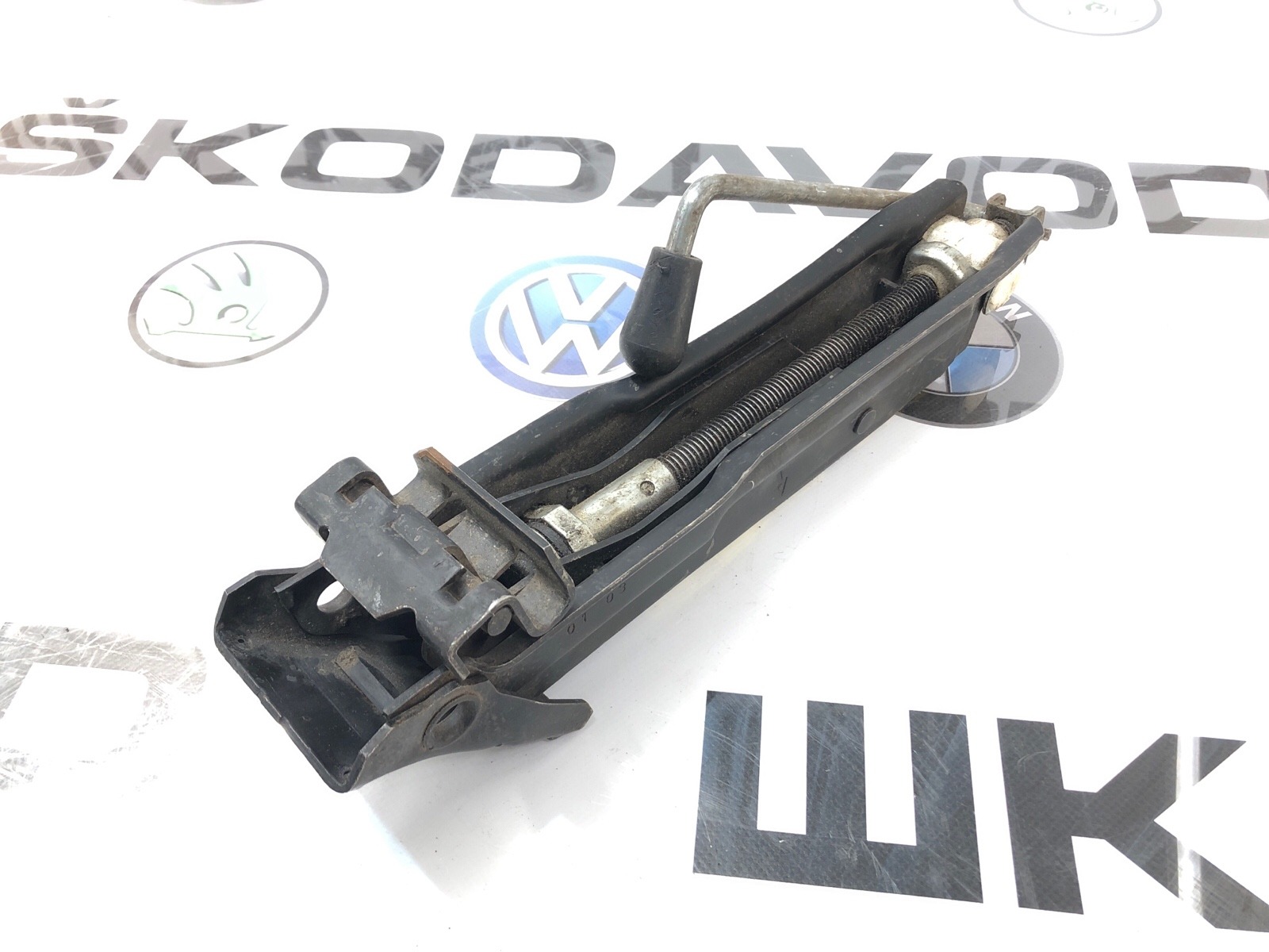 домкрат, 3000 рублей, Москва