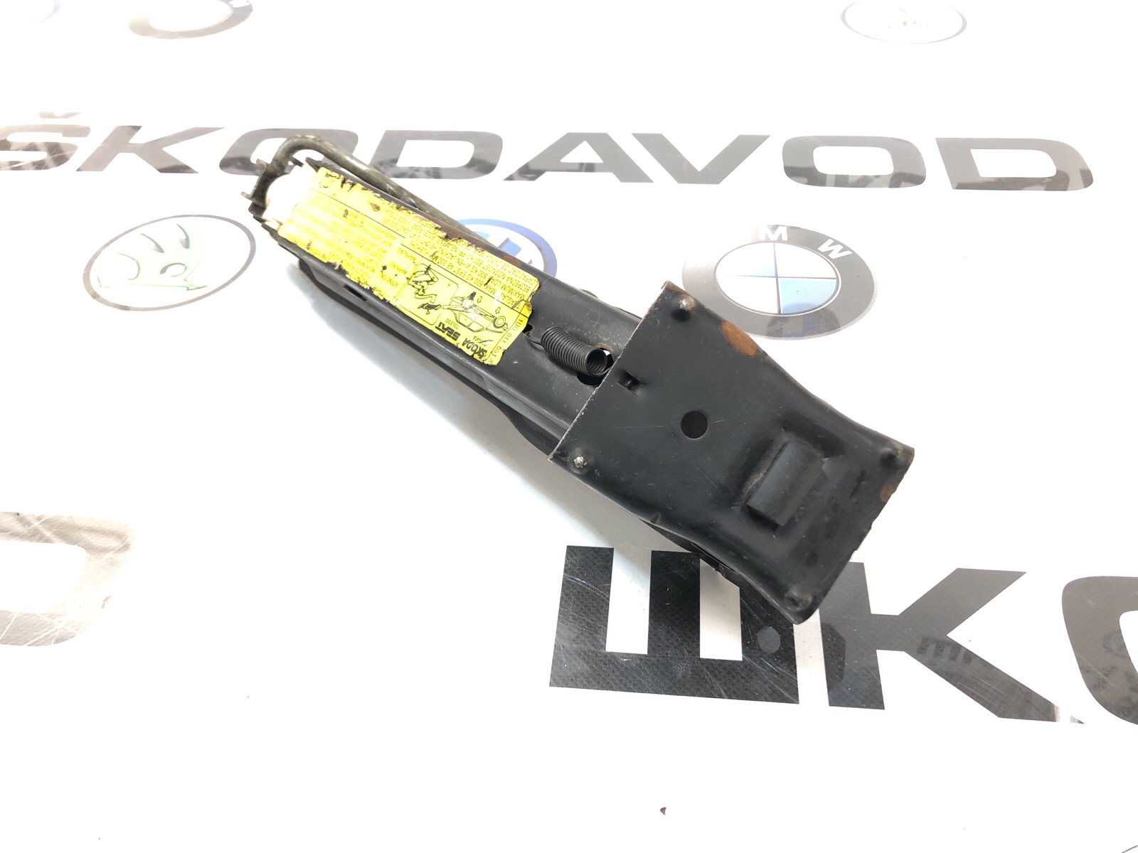 домкрат, 3000 рублей, Москва