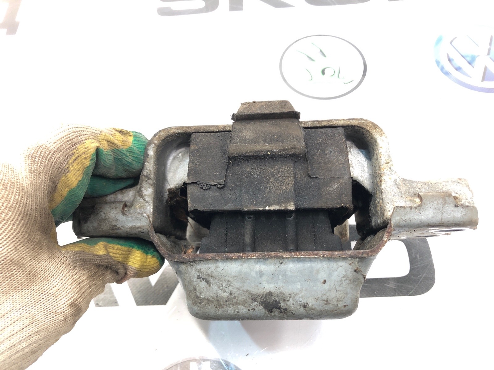 Опора МКПП, 1500 рублей, Москва