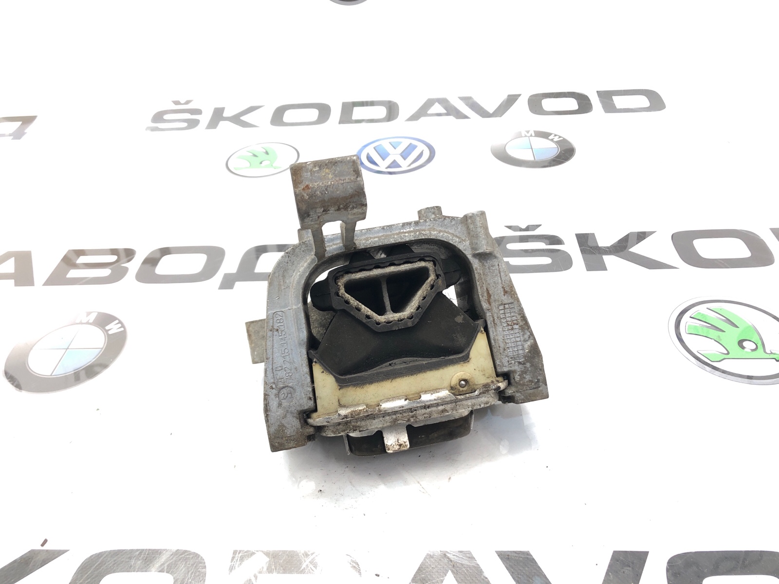 Опора двигателя, 2000 рублей, Москва