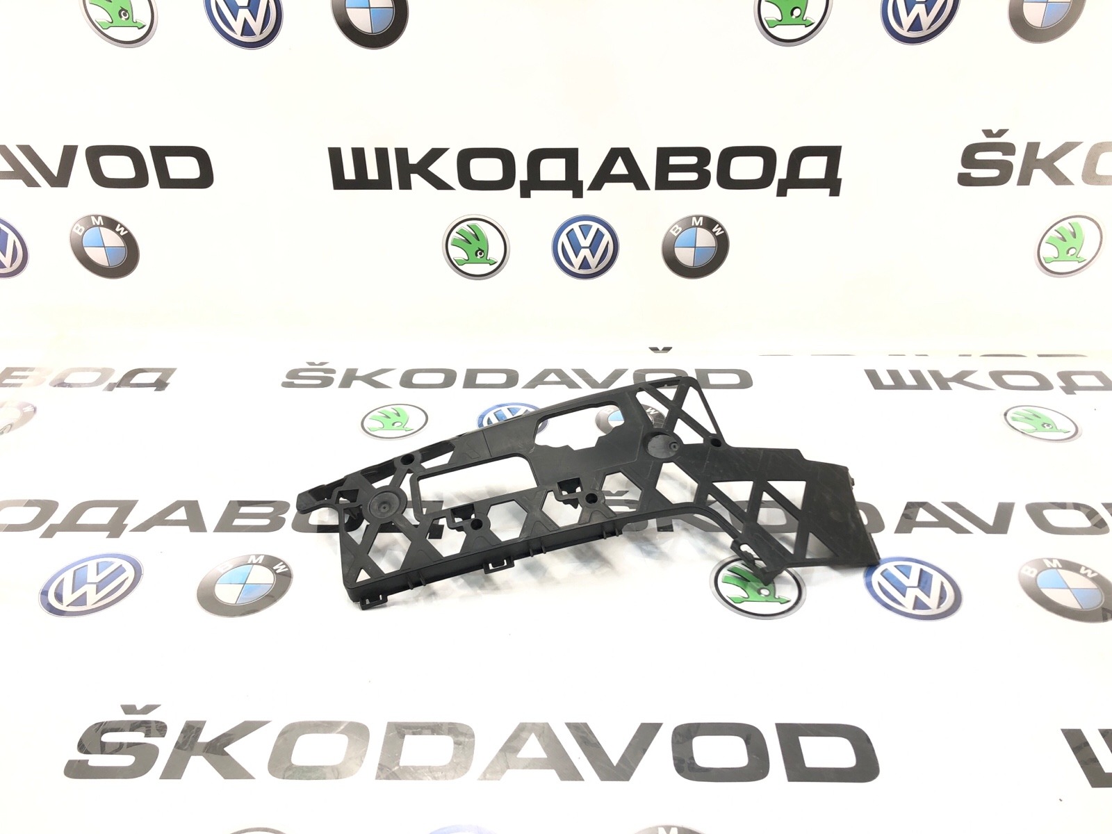 Направляющая бампера, 1200 рублей, Москва