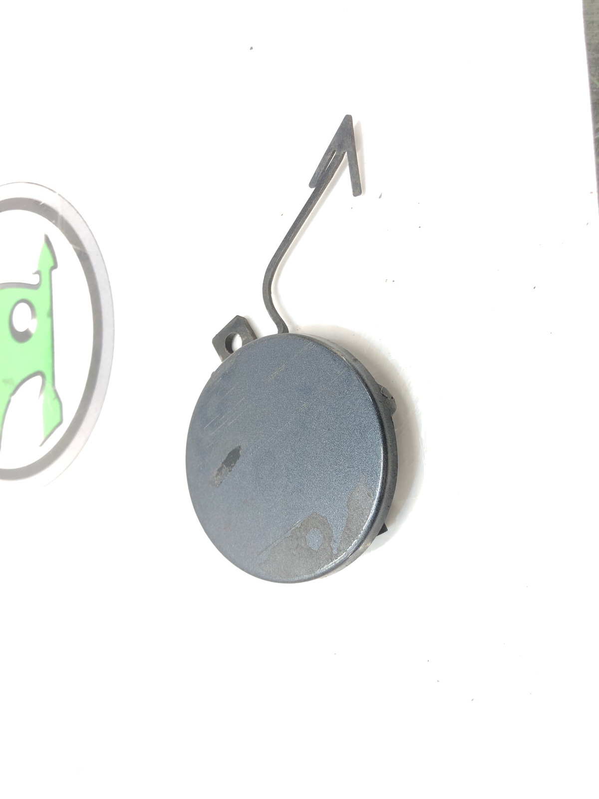 заглушка буксировочного крюка, 1000 рублей, Москва