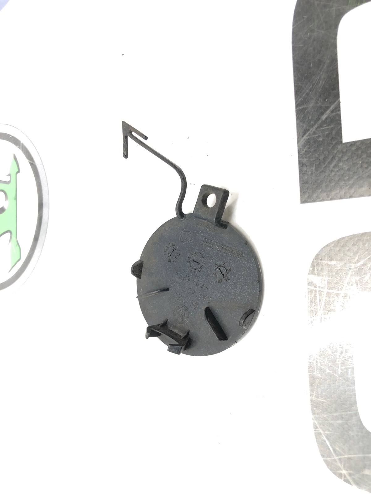 заглушка буксировочного крюка, 1000 рублей, Москва