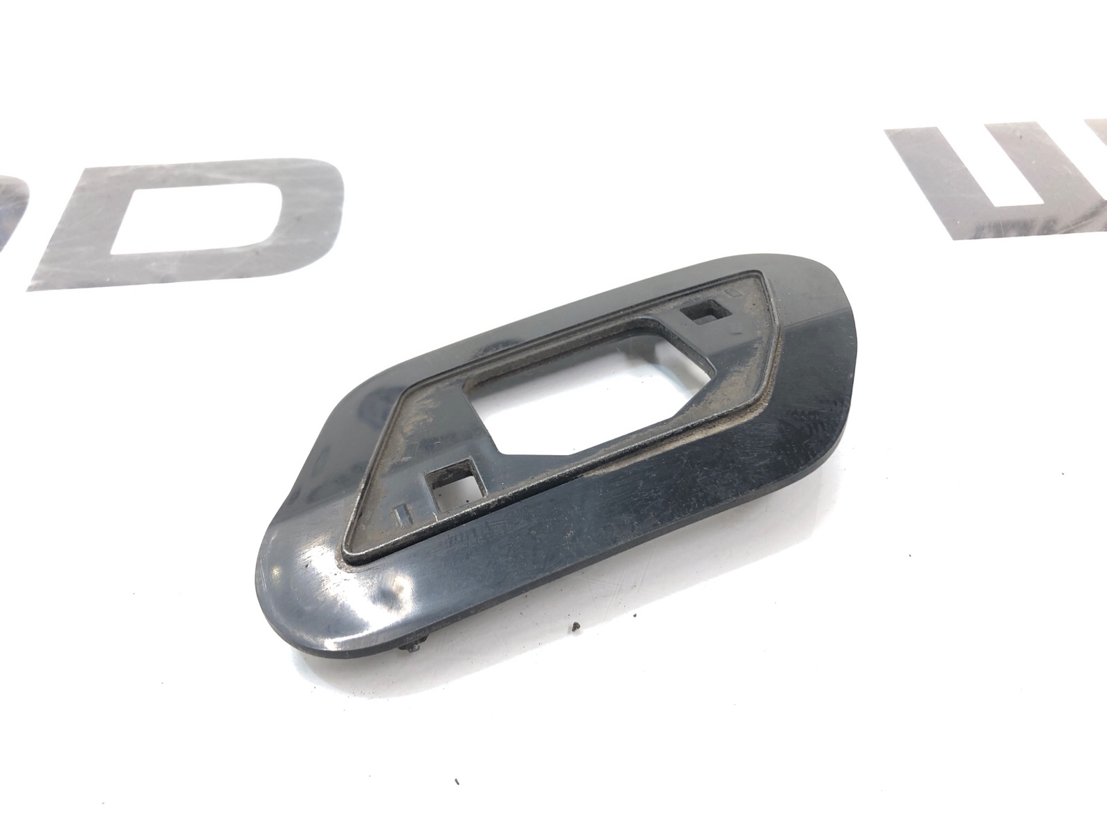 Кронштейн форсунки фароомывателя, 1000 рублей, Москва