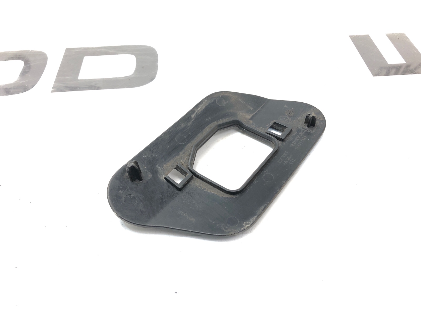 Кронштейн форсунки фароомывателя, 1000 рублей, Москва