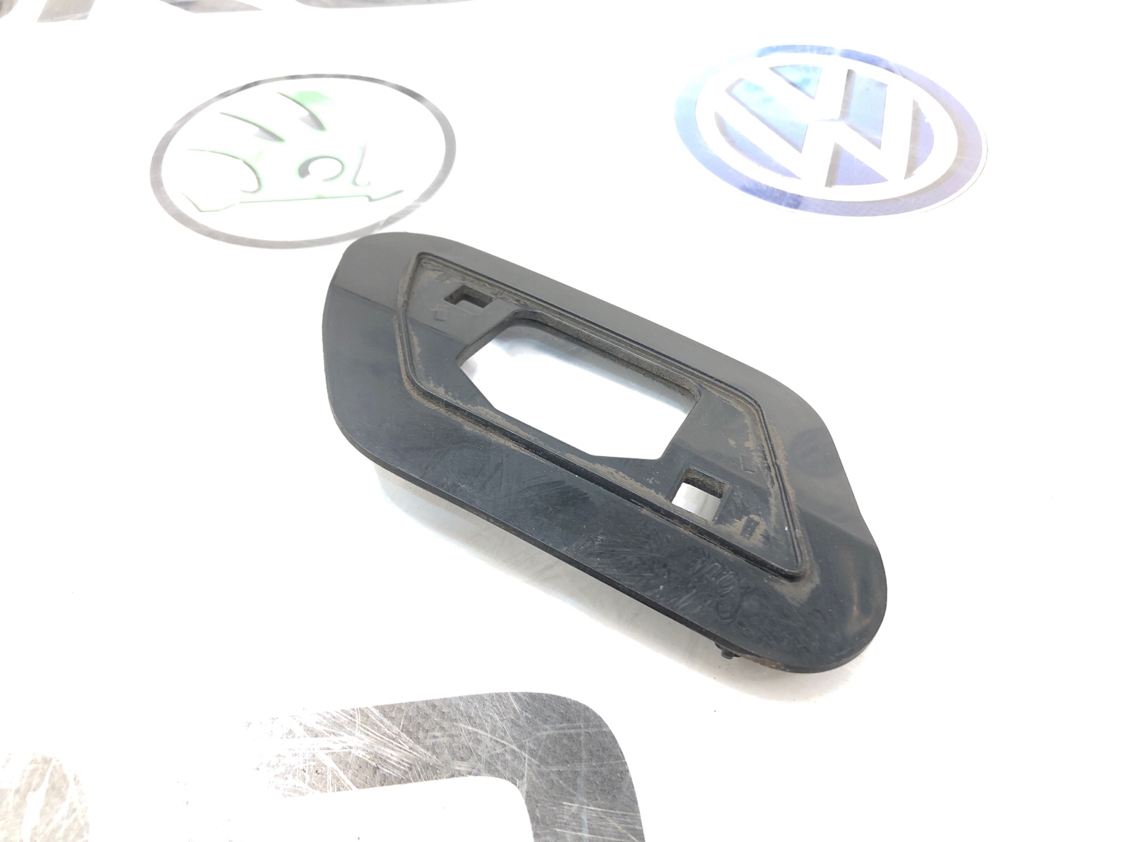 Кронштейн форсунки фароомывателя, 1000 рублей, Москва