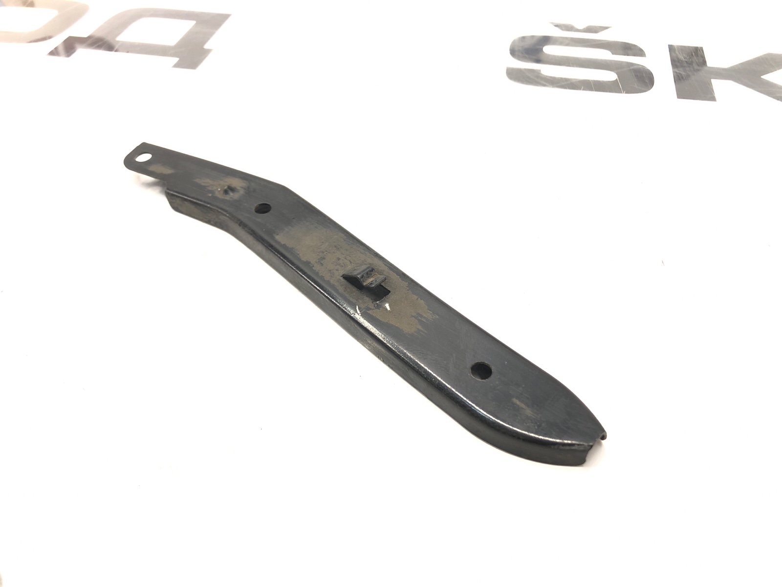 Кронштейн крыла, 1000 рублей, Москва