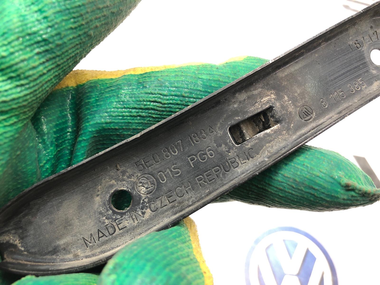 Кронштейн крыла, 1000 рублей, Москва