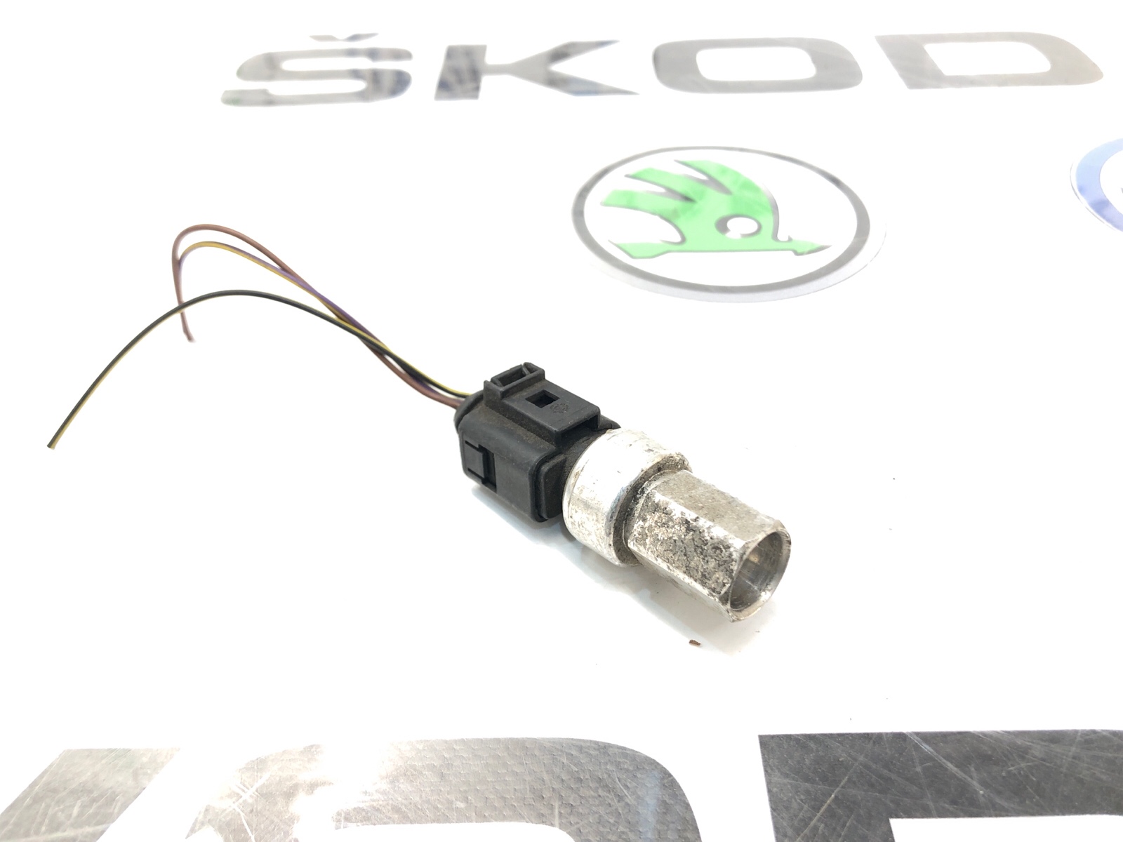 Датчик давления хладагента, 1500 рублей, Москва