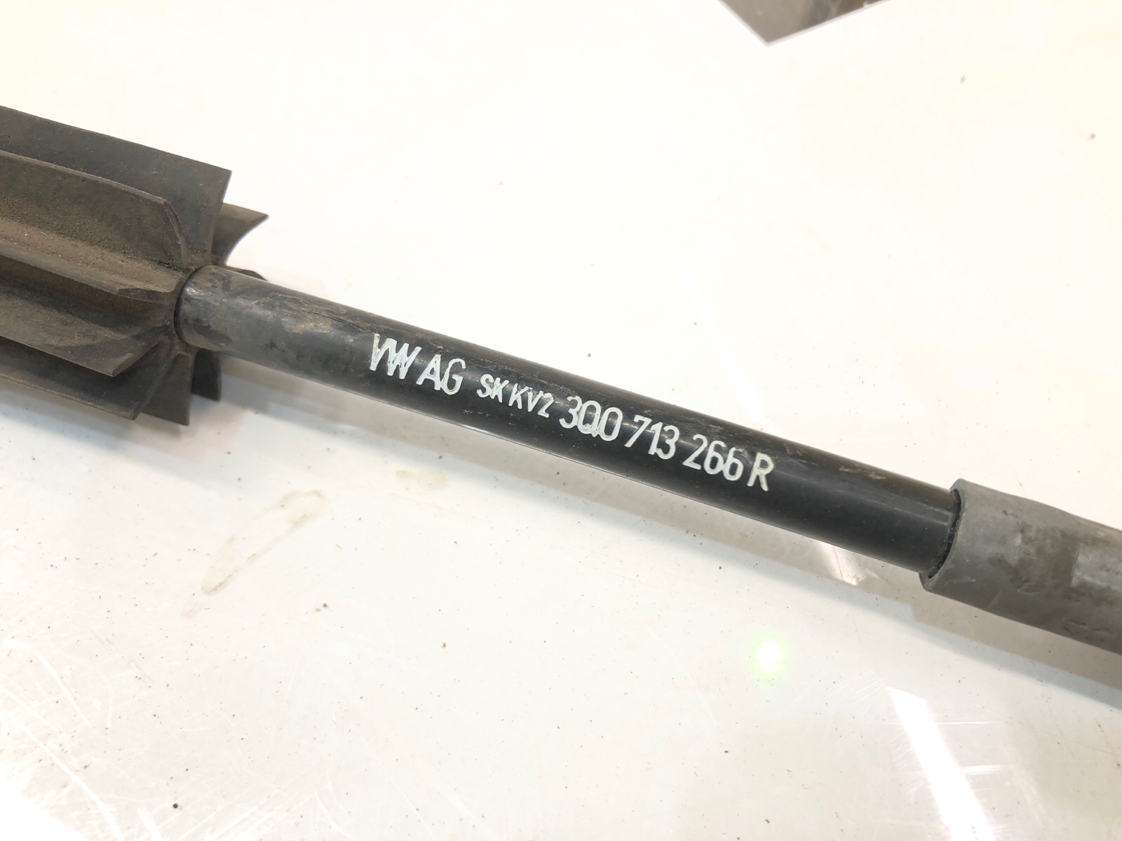 трос кпп, Москва