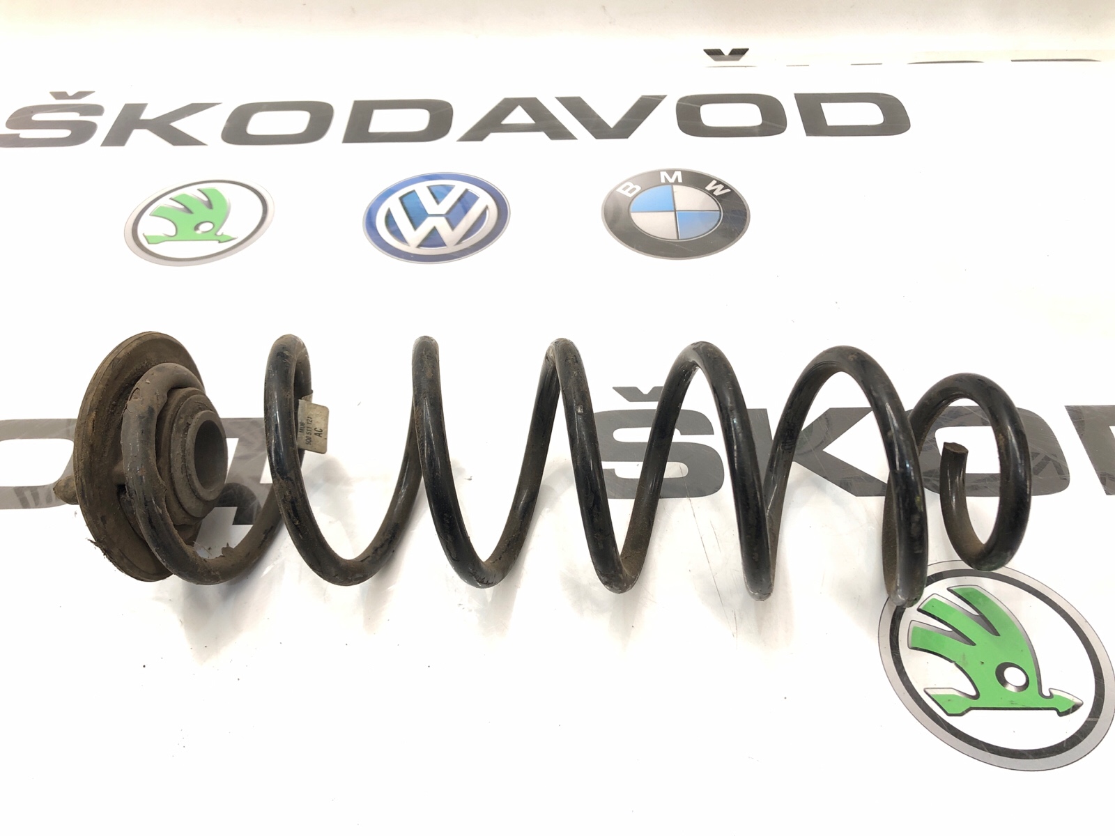 Пружина подвески, 1500 рублей, Москва