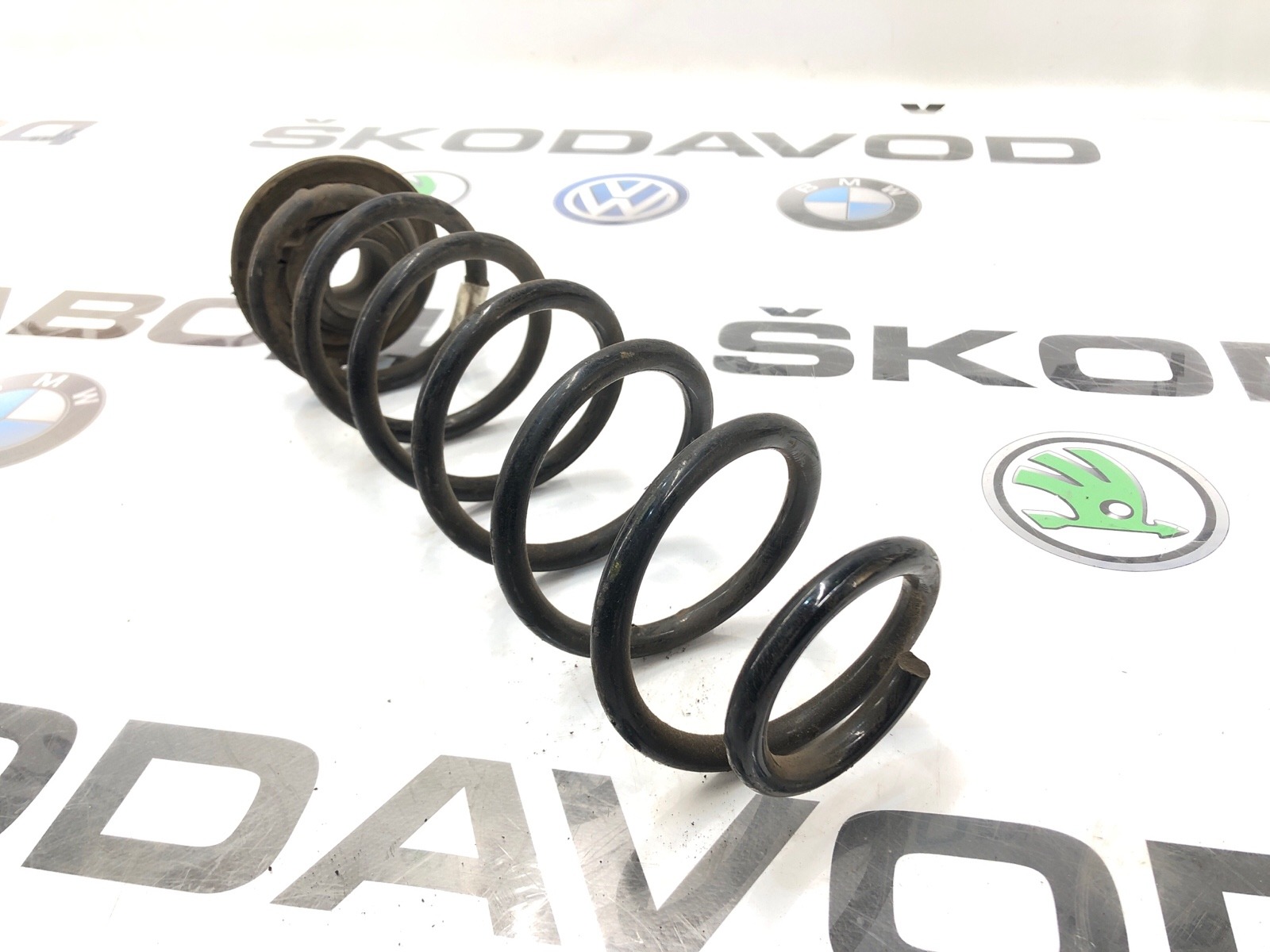 Пружина подвески, 1500 рублей, Москва