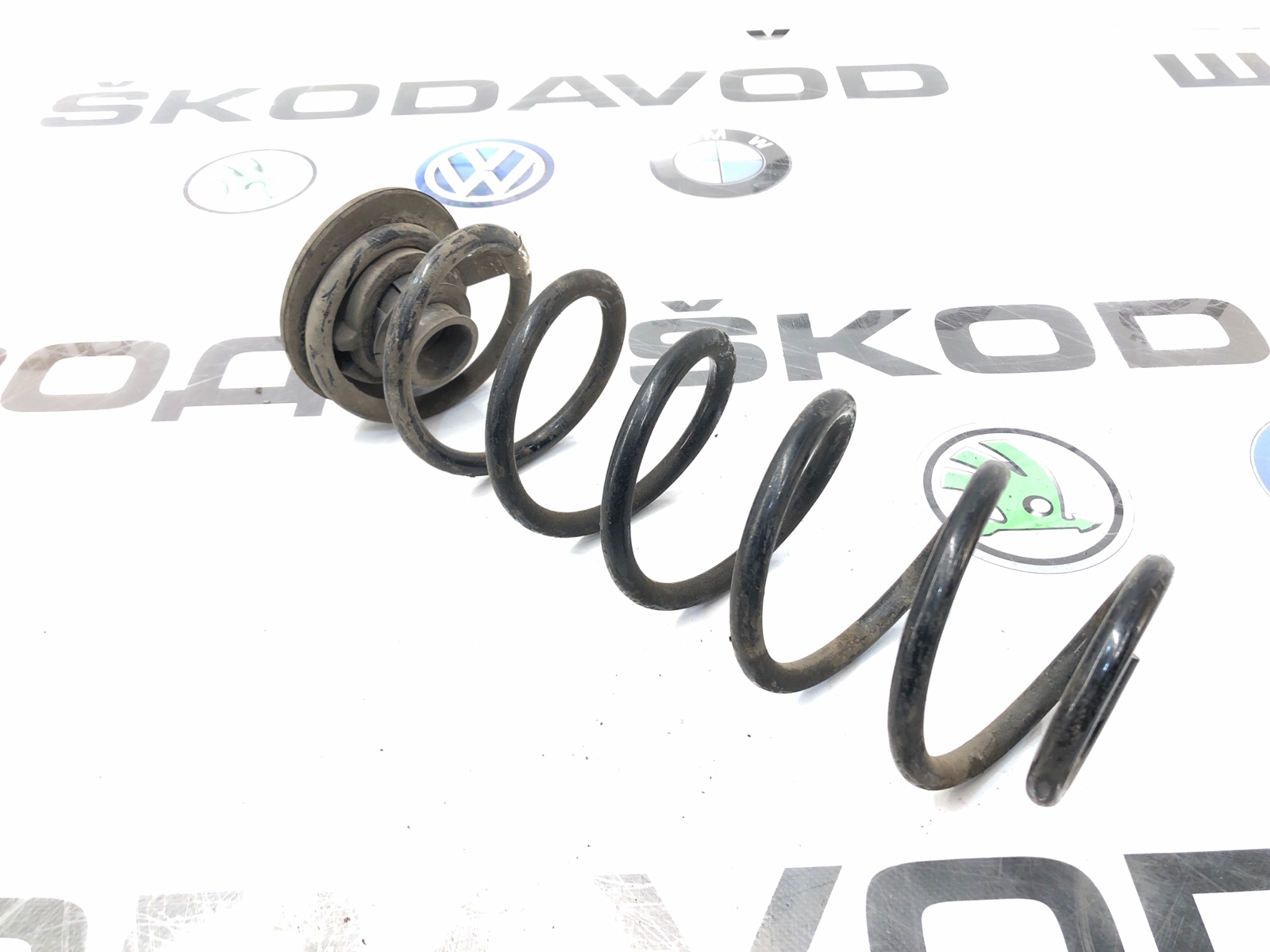 Пружина подвески, 1500 рублей, Москва