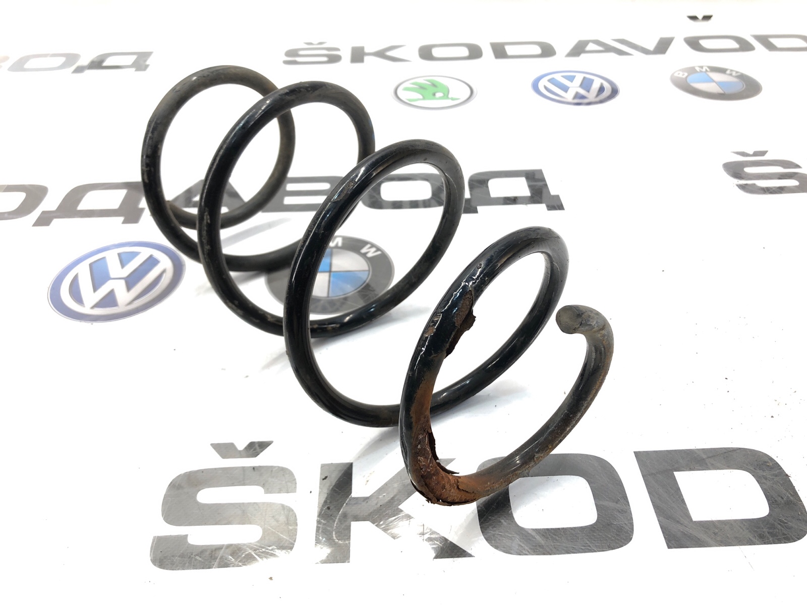 Пружина подвески, 2000 рублей, Москва