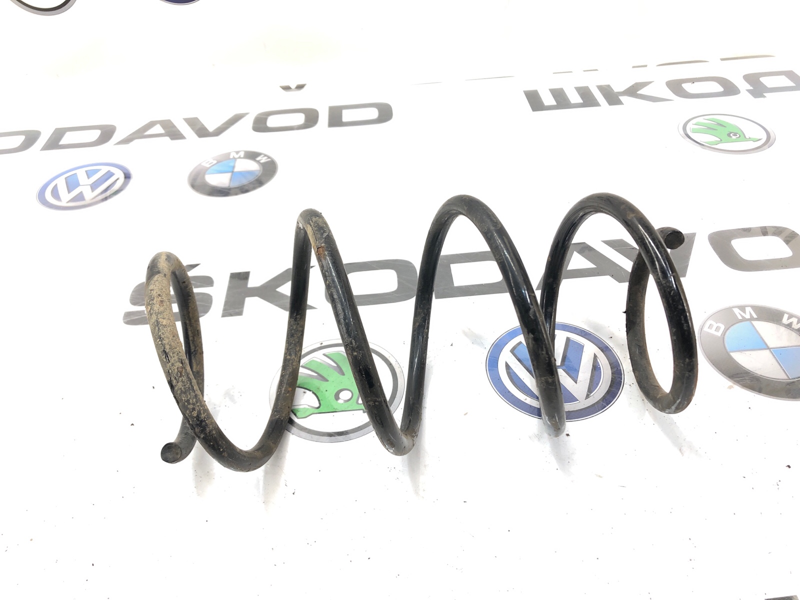 Пружина подвески, 2000 рублей, Москва