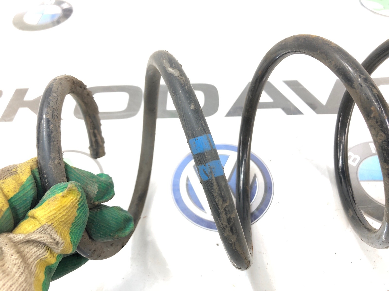 Пружина подвески, 2000 рублей, Москва