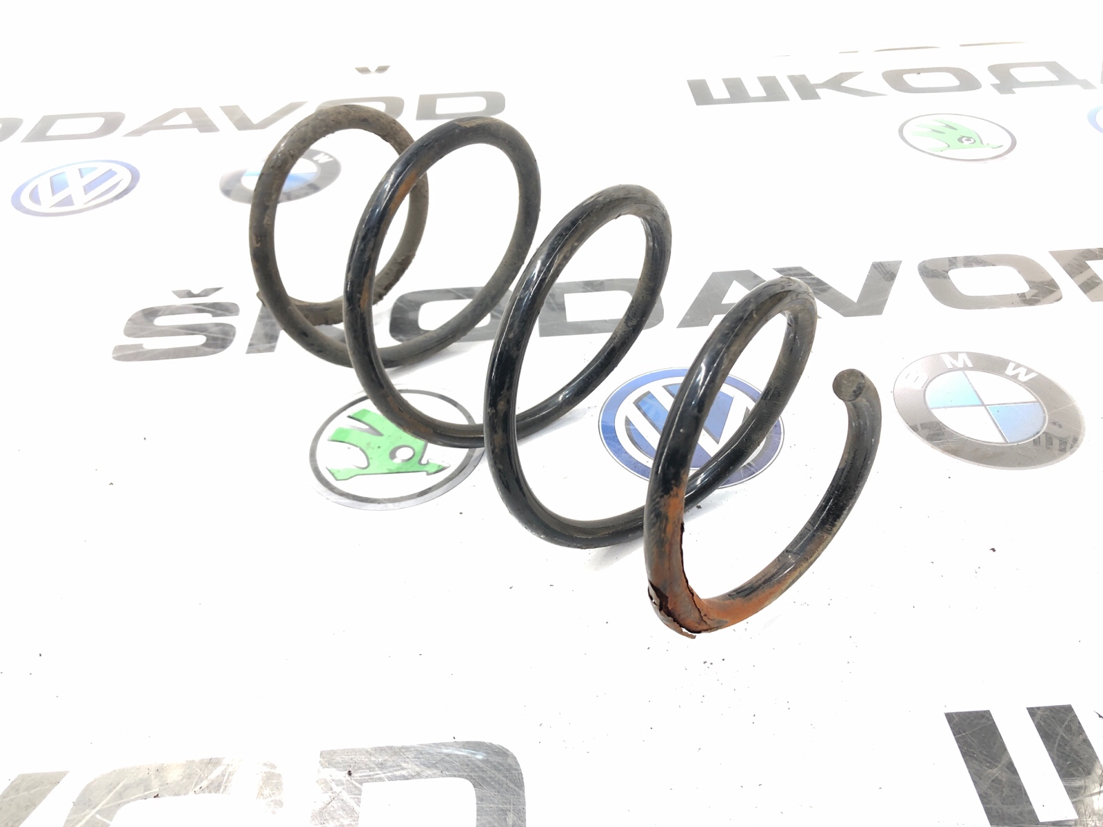 Пружина подвески, 2000 рублей, Москва