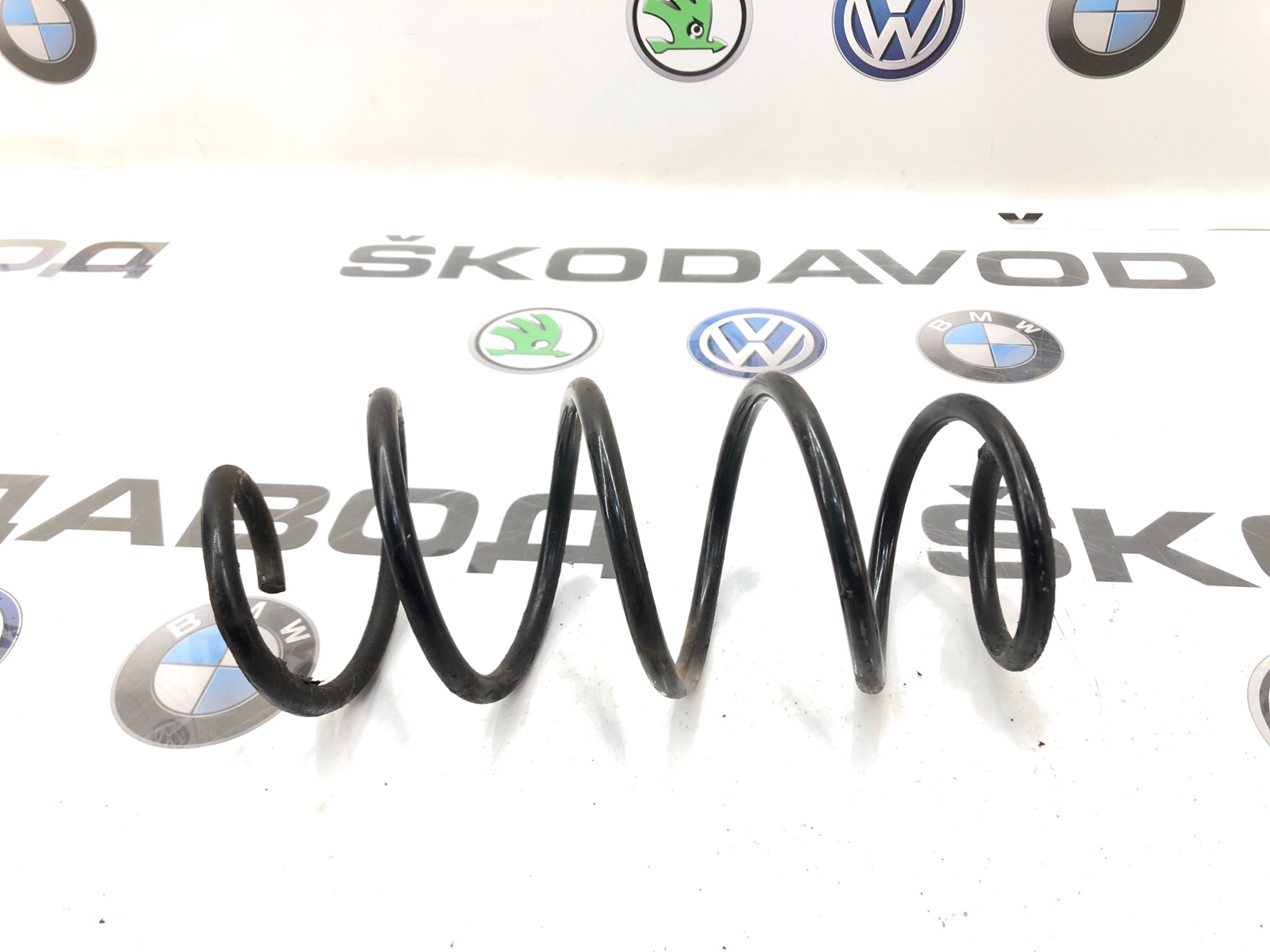 Пружина подвески, 2000 рублей, Москва