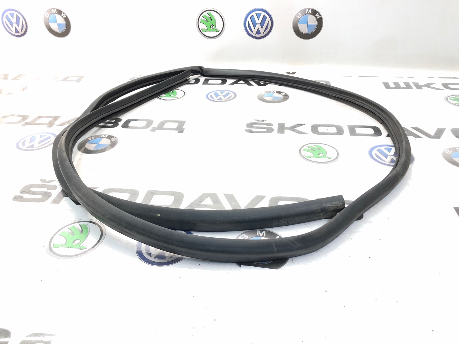 Уплотнитель проема сдвижной двери, 3000 рублей, Москва