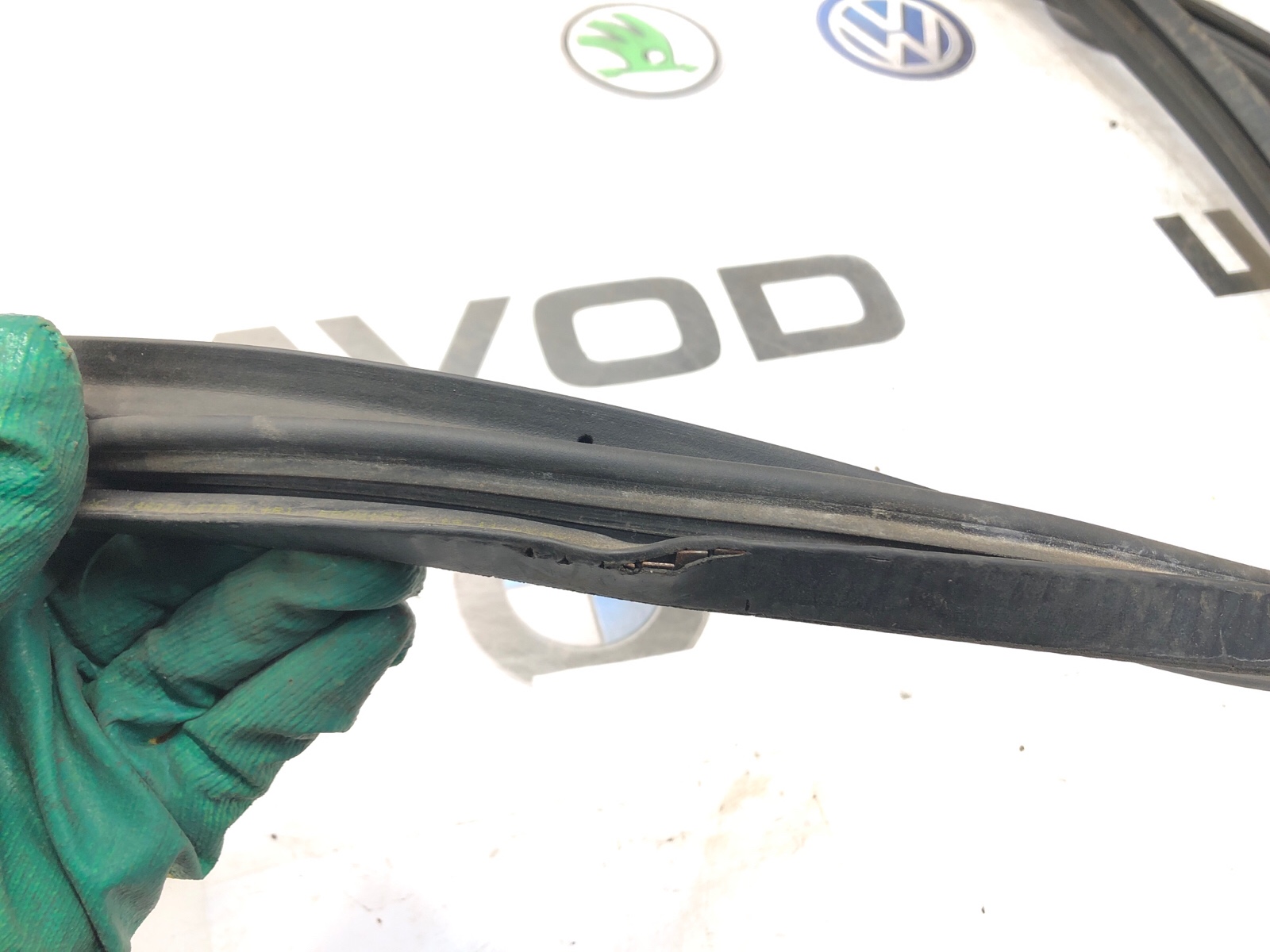 Уплотнитель проема сдвижной двери, 3000 рублей, Москва