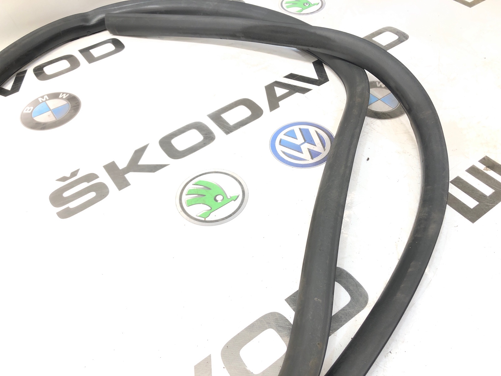 Уплотнитель проема сдвижной двери, 3000 рублей, Москва