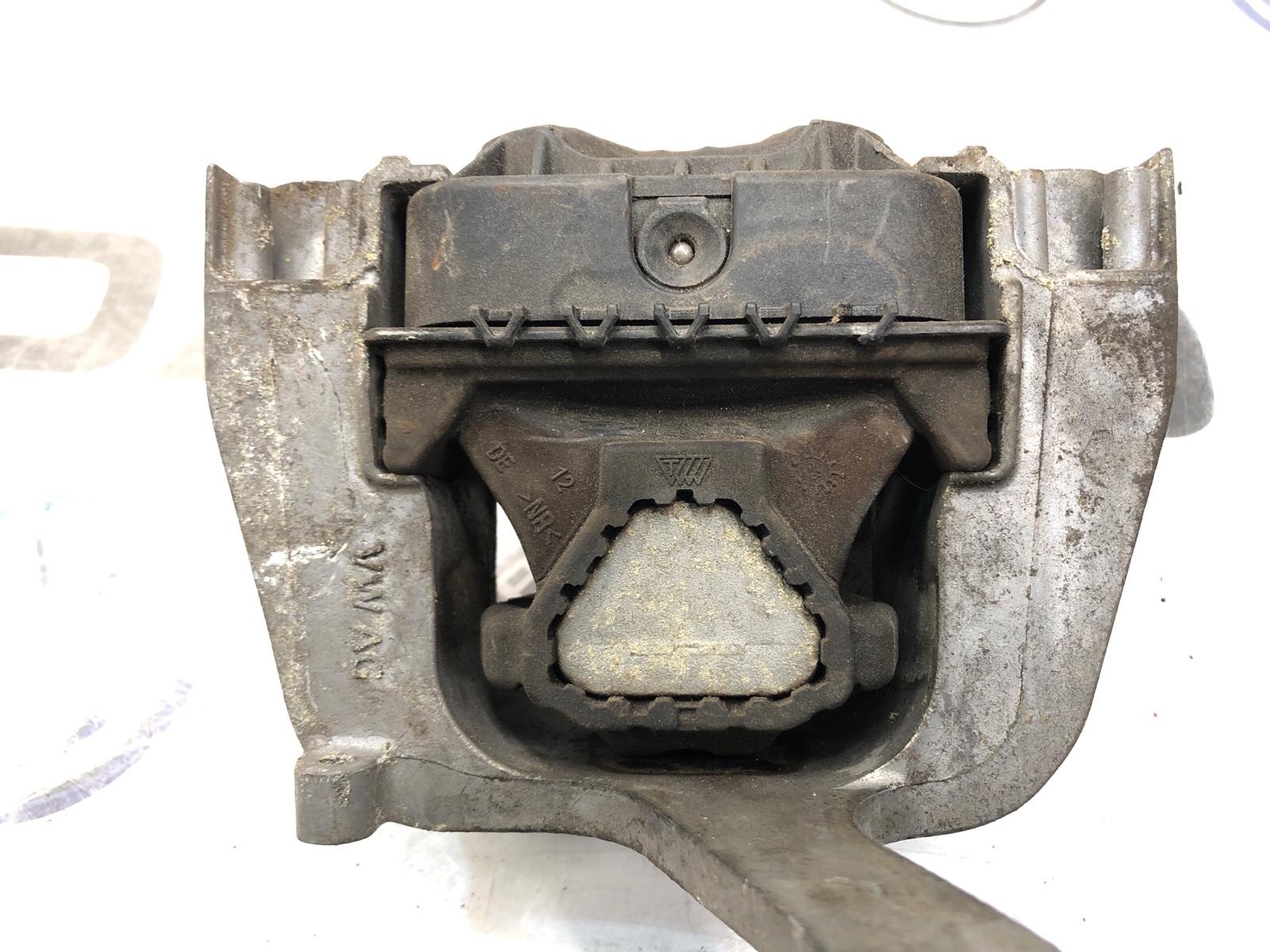 Опора двигателя, 2000 рублей, Москва