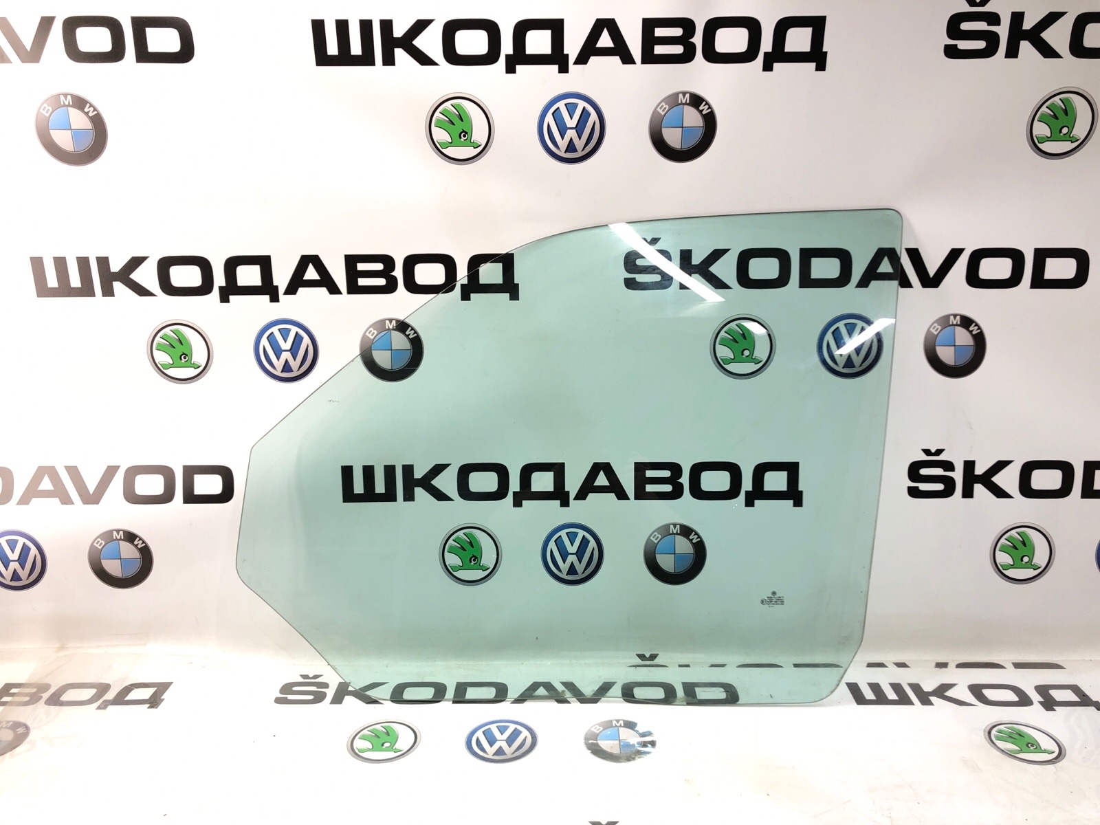 Стекло двери, 3000 рублей, Москва