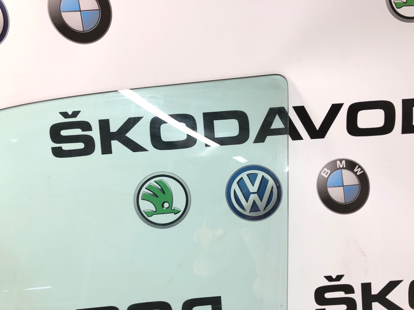 Стекло двери, 3000 рублей, Москва