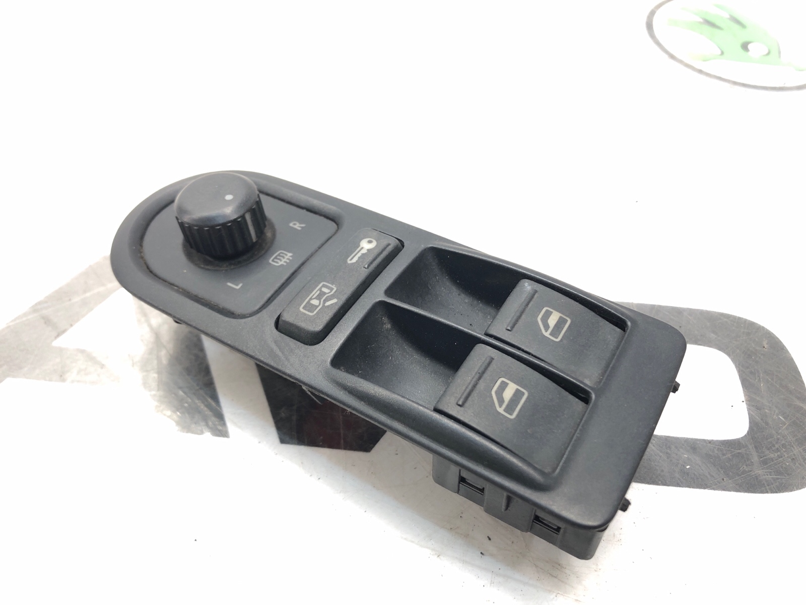 Блок управления стеклоподъемниками, 6000 рублей, Москва