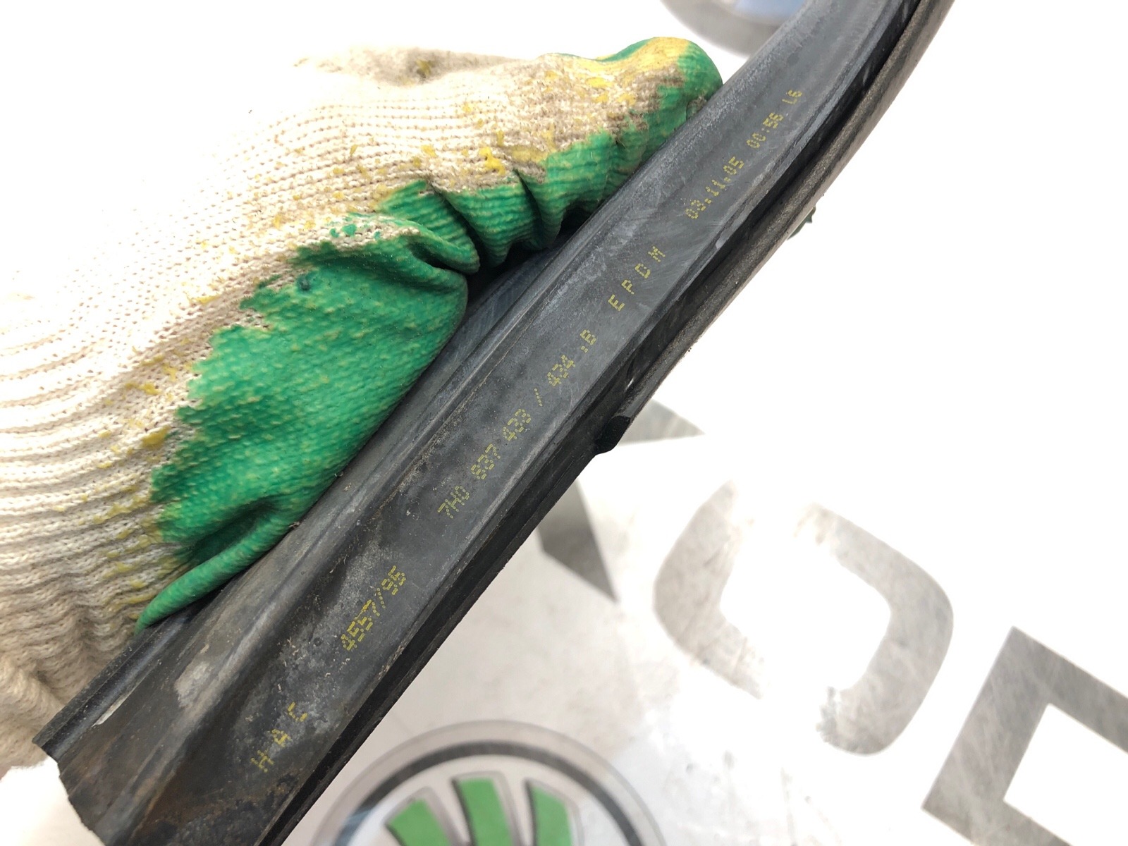 Уплотнитель стекла, 3000 рублей, Москва