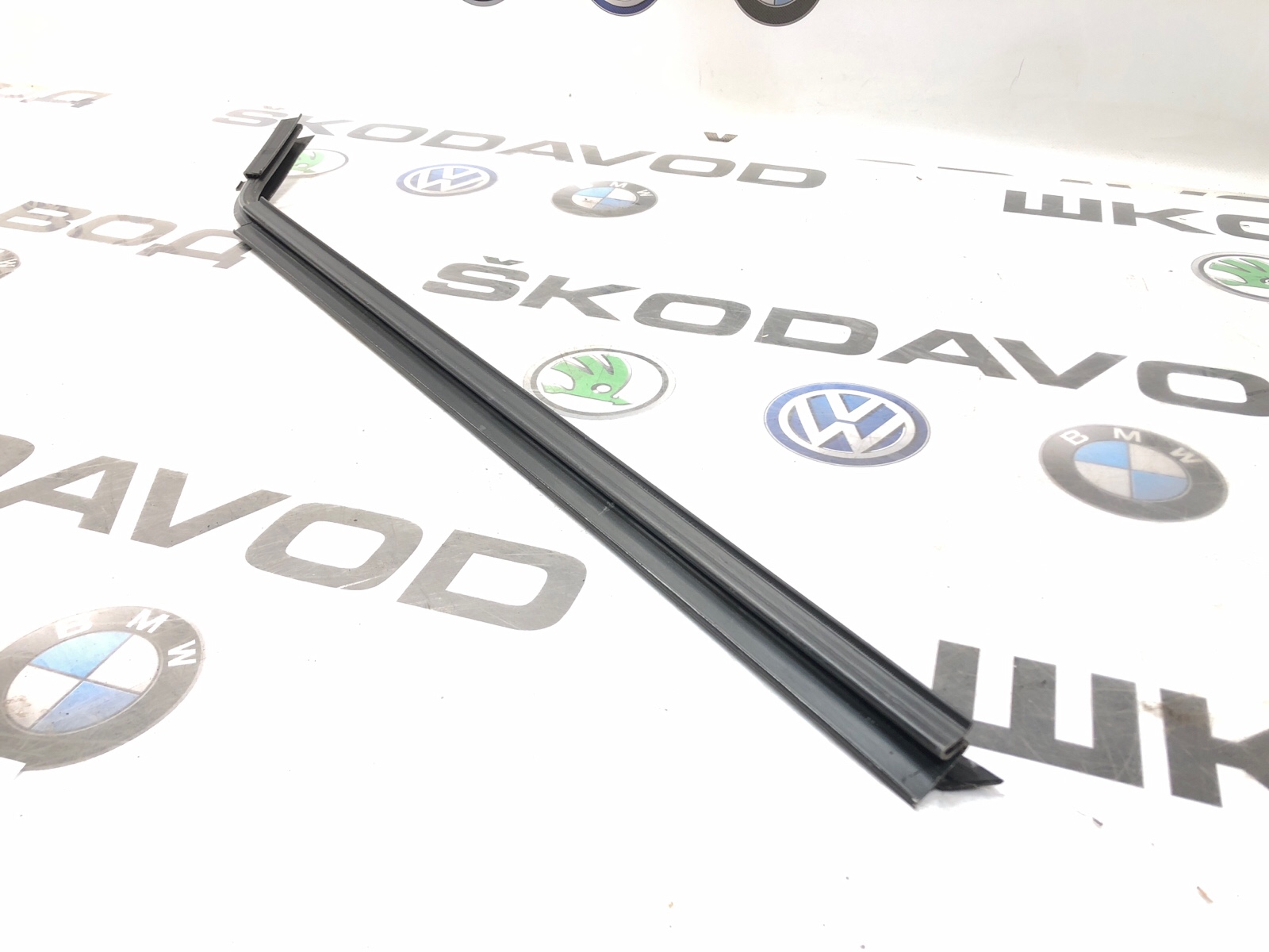 Бархотка стекла внутренняя, 2000 рублей, Москва