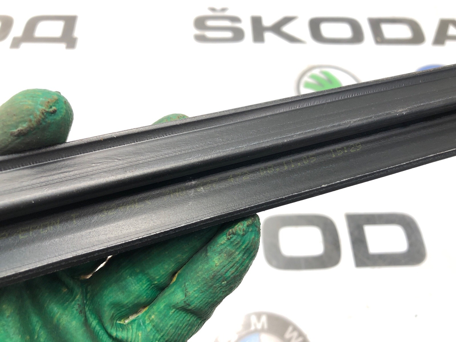 Бархотка стекла внутренняя, 2000 рублей, Москва