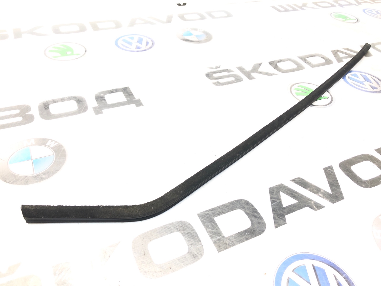 Уплотнитель стекла, 2500 рублей, Москва